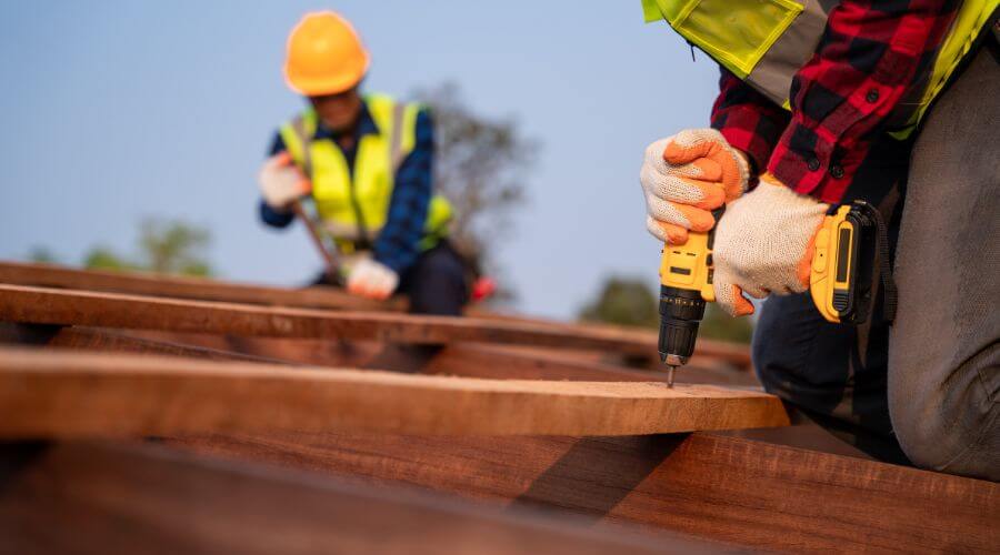 Expert new roof installation services in Bevinsville, KY